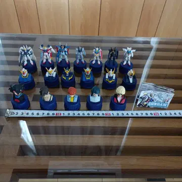 건담 피규어 18개 세트