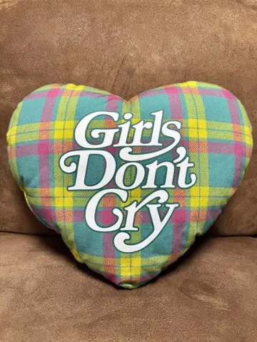 Girls don't cry 쿠션 이세탄 구매 이세탄 컬러 그린