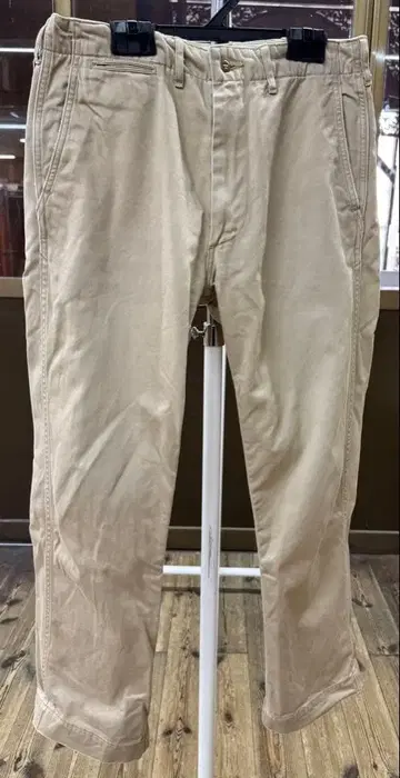 버즈릭슨 스테디셀러 치노 팬츠 BR40025 W31