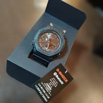 미사용 새상품 카시오 G-SHOCK GA-B2100-1A1JF