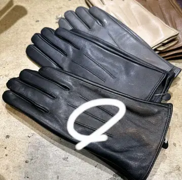 미사용 새상품 완판템 Sevenfairy 구매 양가죽 장갑