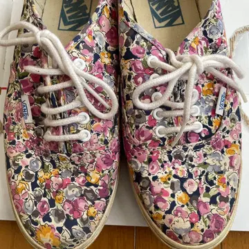 VANS 오센틱 로우프로 플로럴 USA 기획