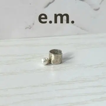 [ e.m. ] 실버 펄 이어커프 silver 펄 장식