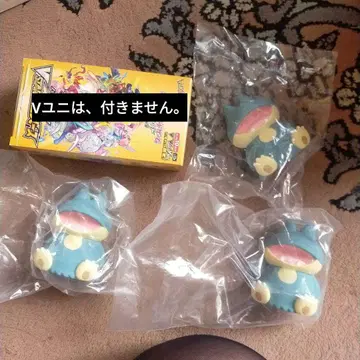 곤베 x 3 소프트 비닐 피규어 마스코트 BIG