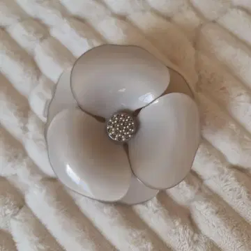 ALEXANDRE DE PARIS 꽃 모티브 헤어 클립