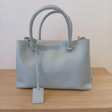 라피나타 라이트 블루 가죽 백