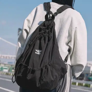 umbro 블랙 백팩