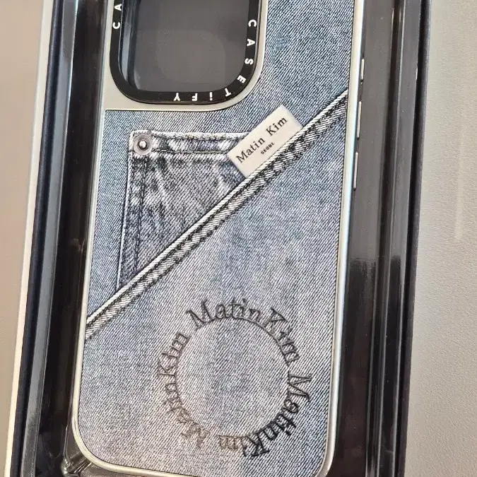 iPhone 16 Pro Casetify Matin Kim Denim | Bunjang Global