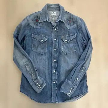 Wrangler 스터드 장식 데님 셔츠 S