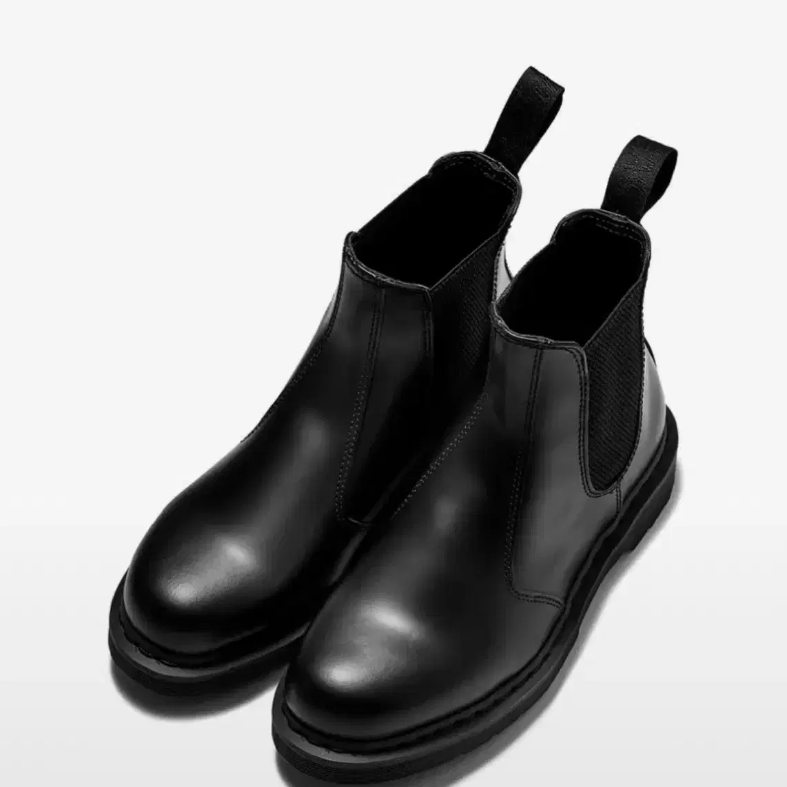 Dr. Martens 2976 Mono Smooth Leather Dr. Martens 2976 MONO UK7