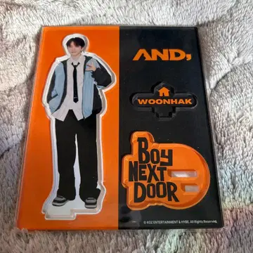 BOYNEXTDOOR 운학 아크릴 스탠드 미개봉 새상품