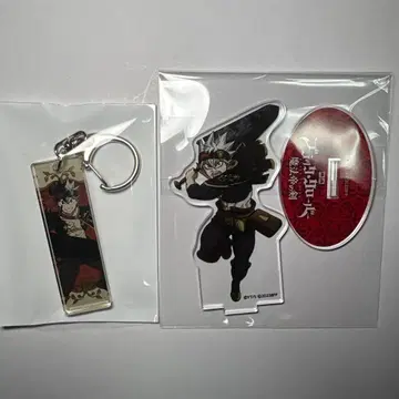 블랙클로버 아스타 마법제의 검 아크릴 스탠드 아크릴 키링