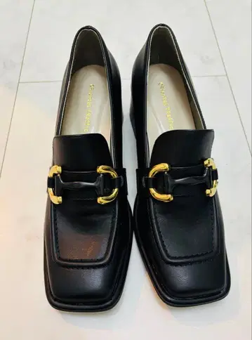 오리엔탈 트래픽 가죽 신발 펌프스 힐 25.5cm 41