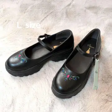 새상품 Disney Frozen 블랙 플랫폼 펌프스