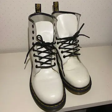 닥터마틴 웨스턴 부츠 화이트 가죽 여성용