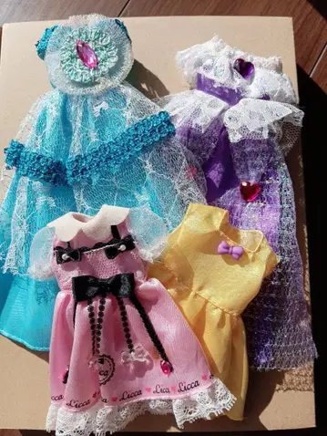 리카짱 옷 갈아입기 의류 4벌 세트