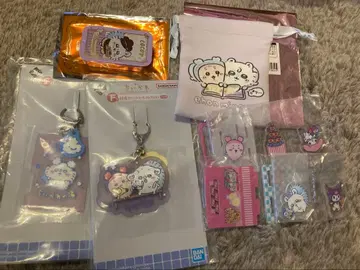 치이카와 모몽가 헌책방 아크릴 스탠드 산리오 제일복권 baby