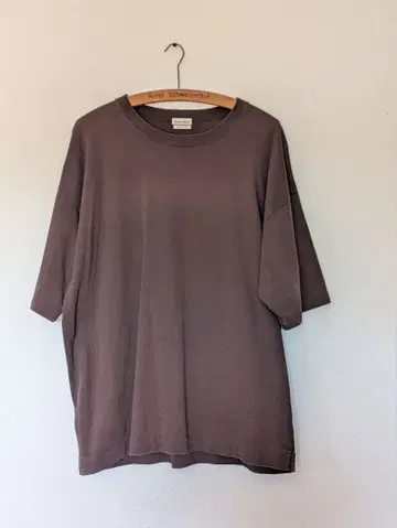 스티븐 앨런 볼드 핏 T셔츠 브라운