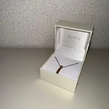 THE KISS 골드 목걸이 [ 박스 포함 ]
