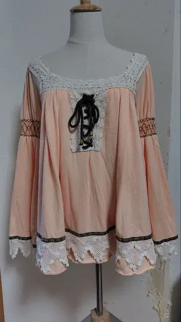 LIZ LISA 레이스업 보헤미안 튜닉