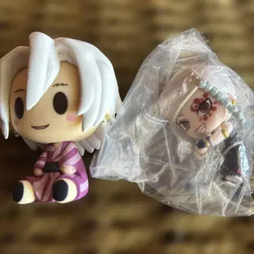 귀멸의 칼날 제일복권 우즈이 텐겐 쵸코놋코 피규어 & 하그코트