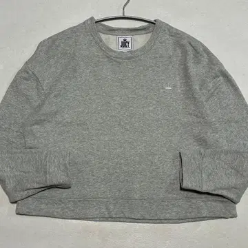 JUICY by JUICY COUTURE 로고 자수 크롭 맨투맨