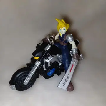 파이널 판타지 7 클라우드 바이크 키링