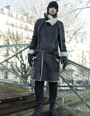 THE VIRIDI-ANNE 무스탕 코트 비리디안 DUELLUM