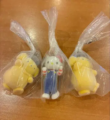 산리오 가챠 라이브 캐릭터 참 헬로키티 푸딩 3개 세트