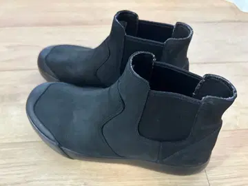 KEEN 엘레나 첼시 여성용 부츠