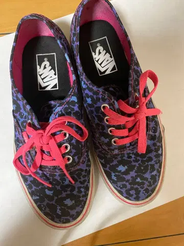 Vans 오센틱 레오파드 무늬 스니커즈