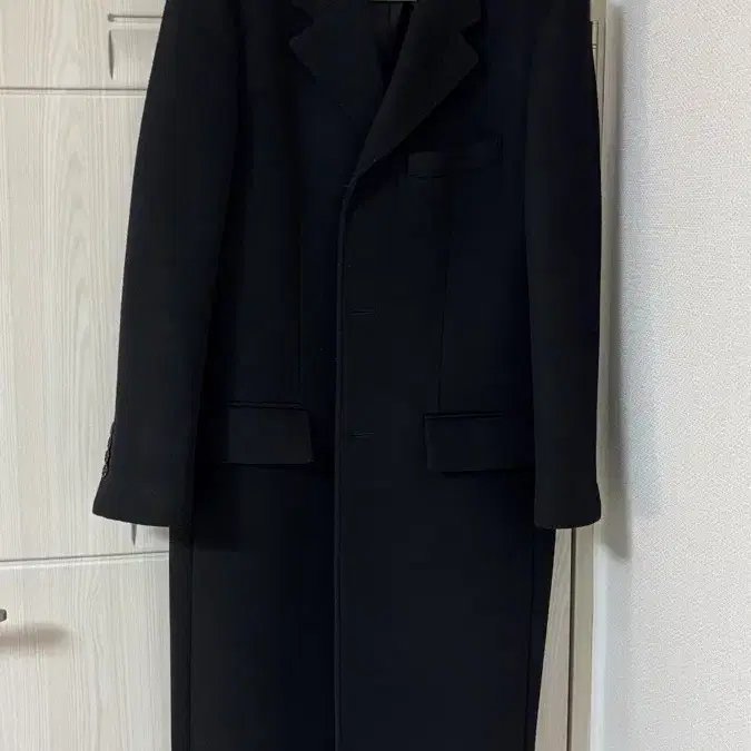 Dunst Unisex 2-Way 3-Button Cashmere Coat on Bunjang Global Site.