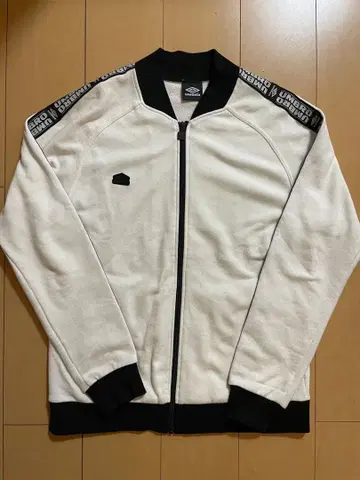 UMBRO 로고 테이프 MA-1형 맨투맨 자켓