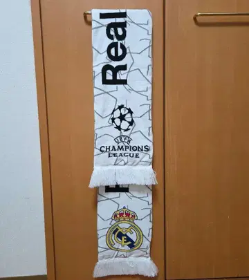 현지 구매 레알 마드리드 머플러