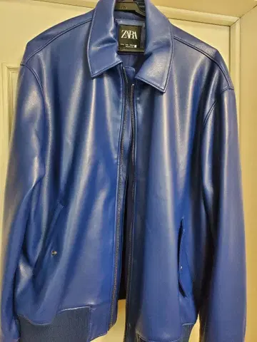 새상품급 ZARA 인조 가죽 블루 자켓 sizeXL
