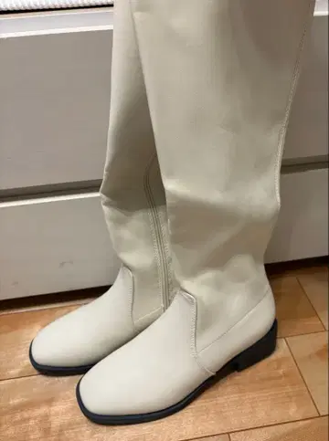 롱 부츠 화이트
