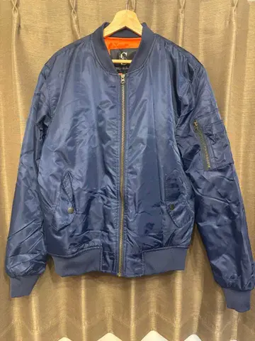 네이비 봄버 자켓 (플라이트 자켓) MA1 스타일