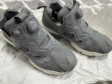 [ 주말 한정 가격 ] Reebok 인스타펌프 퓨리 23.5cm