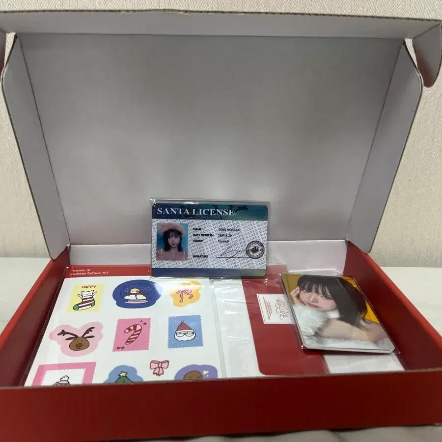 FROMIS_9 | 프로미스나인 Fromis_9 FROM SUMMER photobook with muu