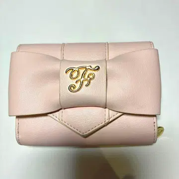 [새상품급] 메종 드 플뢰르 핑크 지갑 벨트 리본 미니 지갑