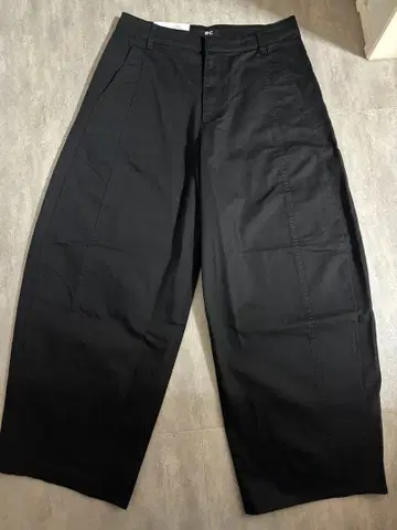 [ 정가 4,990엔 ] 유니클로C 코튼 커브 앵클 팬츠 블랙 L