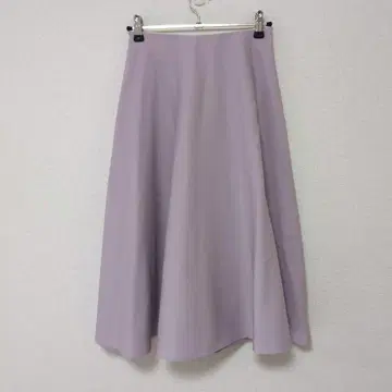 QUEENSCOURT 플레어 스커트 고급 라벤더 계열 색상 1/S 상당