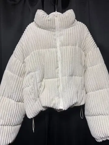 INGNI 화이트 다운 자켓