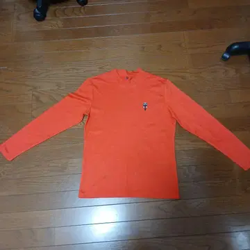 컬 라거필드 빨간색