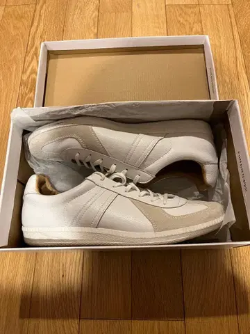 저먼 트레이너 사이즈 42 26.5~27.0cm