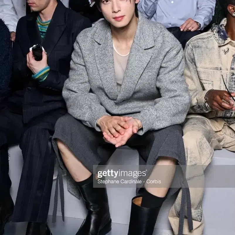 디올 23fw 그레이 버진 울 알파카 트위드자켓 사진 4