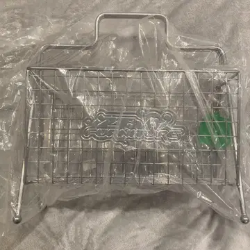 계속 한밤중이면 좋을 텐데 매거진 랙