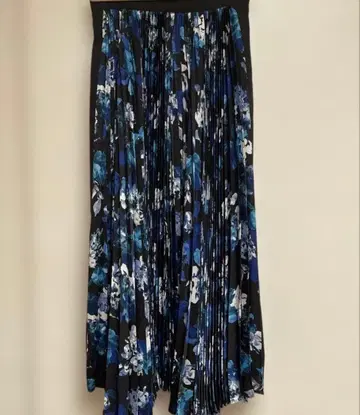 hLM 플로럴 프린트 스커트