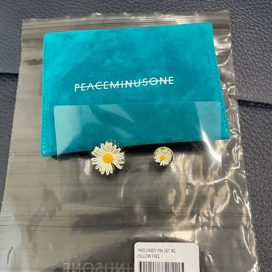 PEACEMINUSONE PIN SET #4 ミュージシャン Peaceminusone pin set