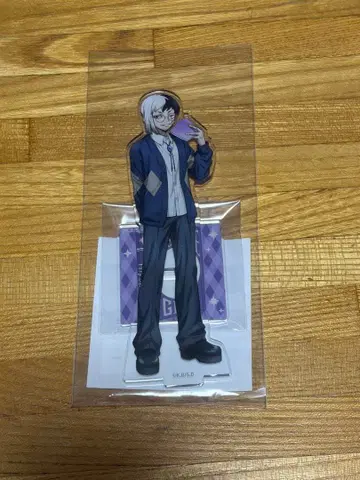 Dr.STONE 아크릴 스탠드 겐 독서의 가을